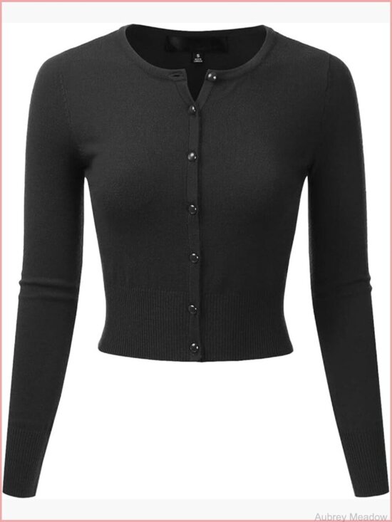 Sweaters - Fitted Cropped Long Sleeve Button Down Cardigan Sweater
